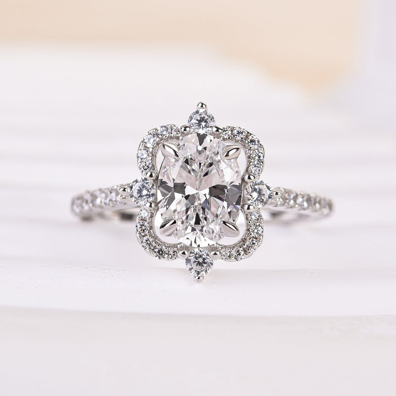 Ahabobo Vintage Halo Oval Cut Engagement Ring