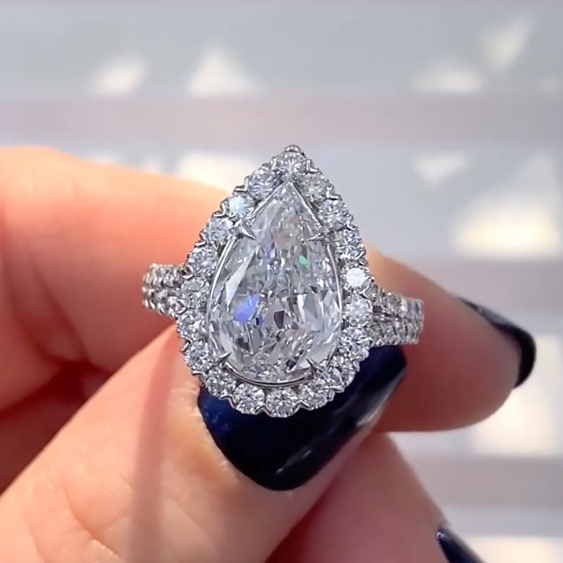 Ahabobo Luxurious 2.5Ct Pear Cut Split Shank Engagement Ring In Sterling Silver