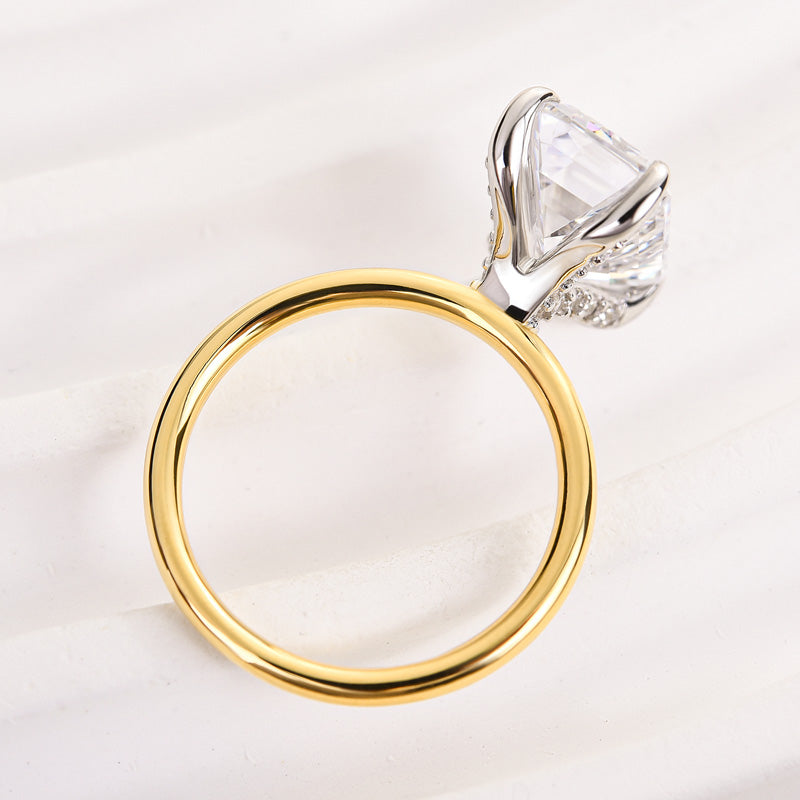 Ahabobo 5.0Ct Solitaire Emerald Cut Travel Ring