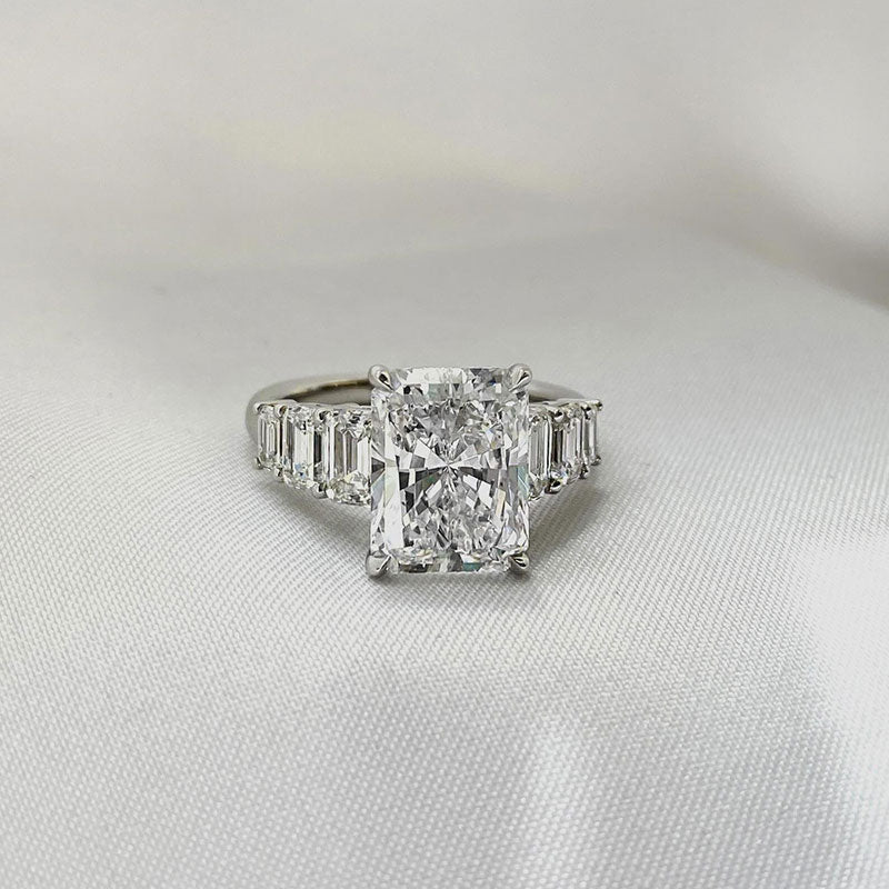 Ahabobo Luxurious 7.0Ct Radiant Cut Engagement Ring In Sterling Silver