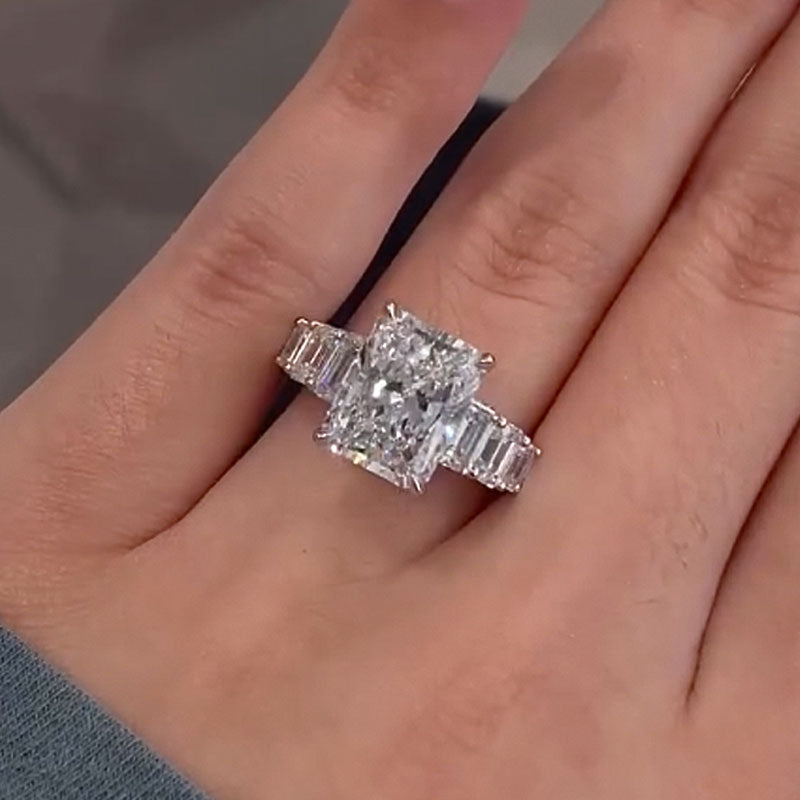 Ahabobo Luxurious 7.0Ct Radiant Cut Engagement Ring In Sterling Silver
