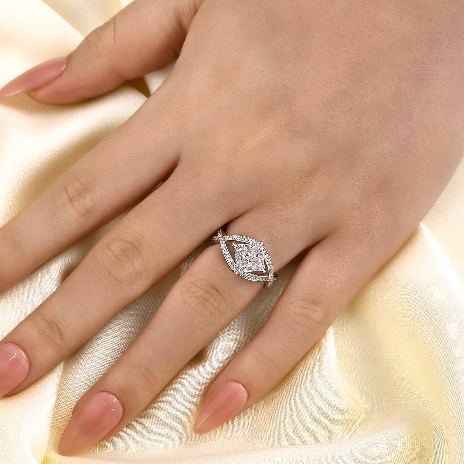 Ahabobo Unique 2.0 Carat Princess Cut Engagement Ring For Women