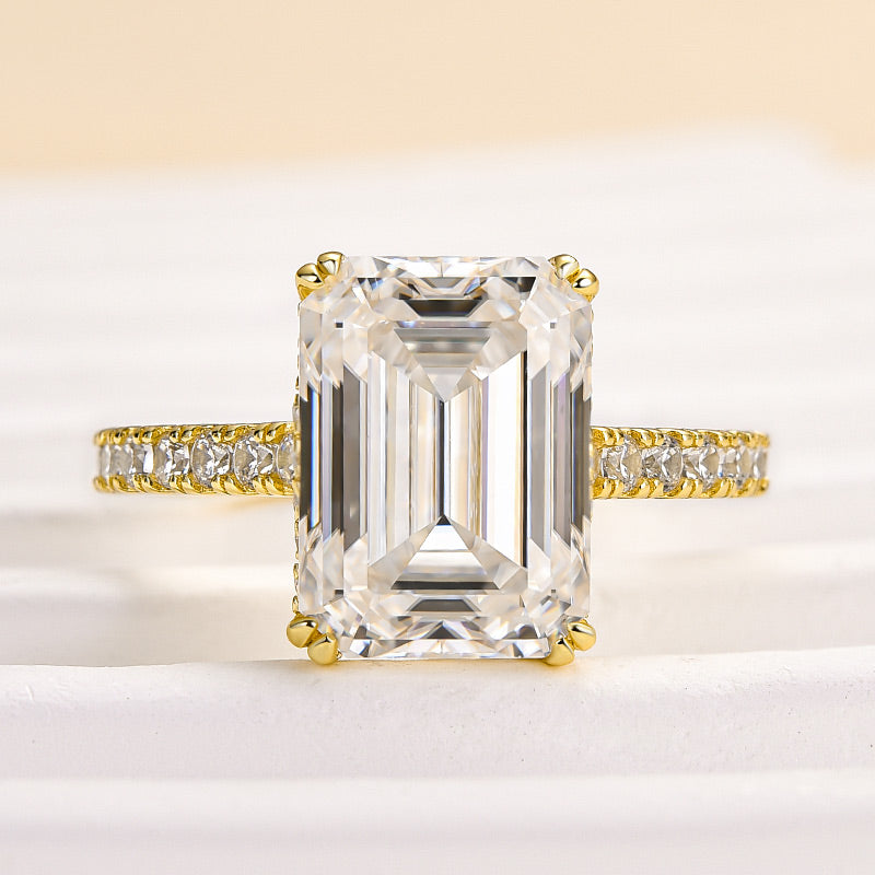 Ahabobo Moissanite 4.5 Carat Emerald Cut Engagement Ring For Women