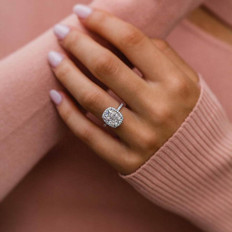 Luxurious Halo Cushion Cut Sona Simulated Diamond Engagement Ring In Sterling Silver