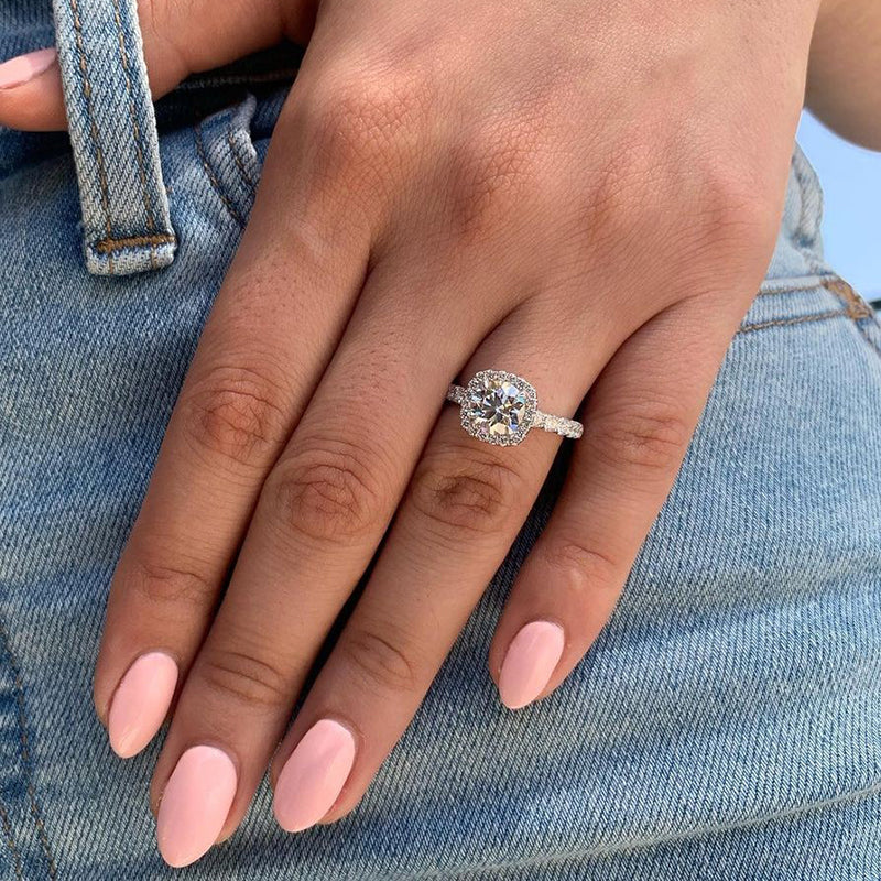 Stunning Halo Round Cut Simulated Diamond Engagement Ring In Sterling Silver