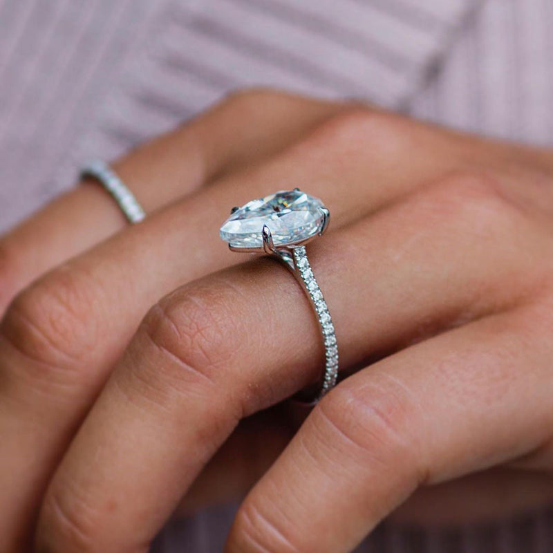 Elegant Pear Cut Sona Simulated Diamond Engagement Ring In Sterling Silver