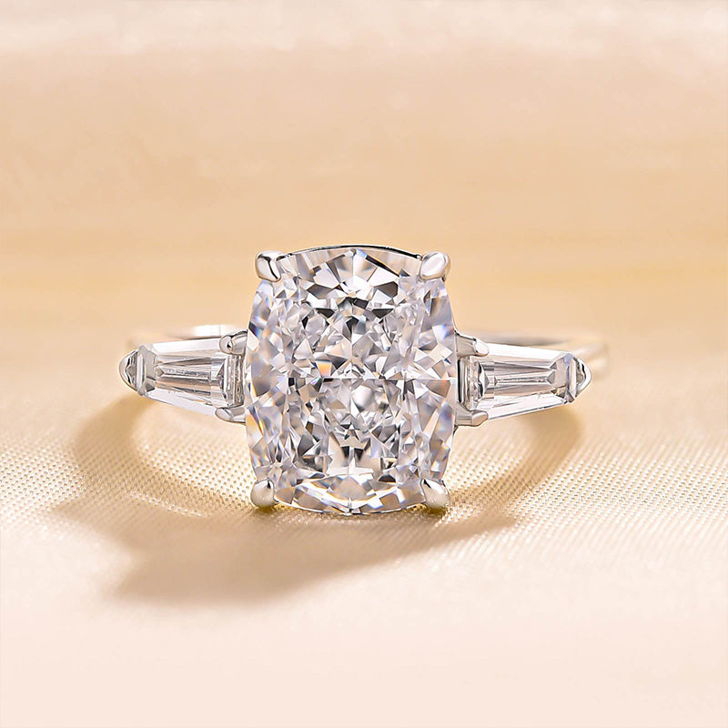 Ahabobo Luxury Cushion Cut Three Stone 4PC Wedding Set