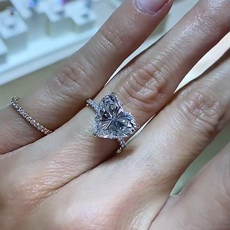 Elegant Heart Cut Engagement Ring For Women In Sterling Silver
