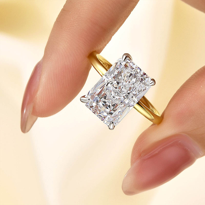 Elegant Radiant Cut Engagement Ring In Sterling Silver