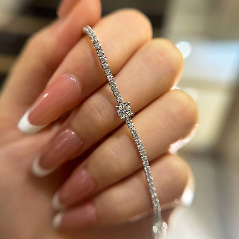 Ahabobo Moissanite Round Cut Bracelet In Sterling Silver