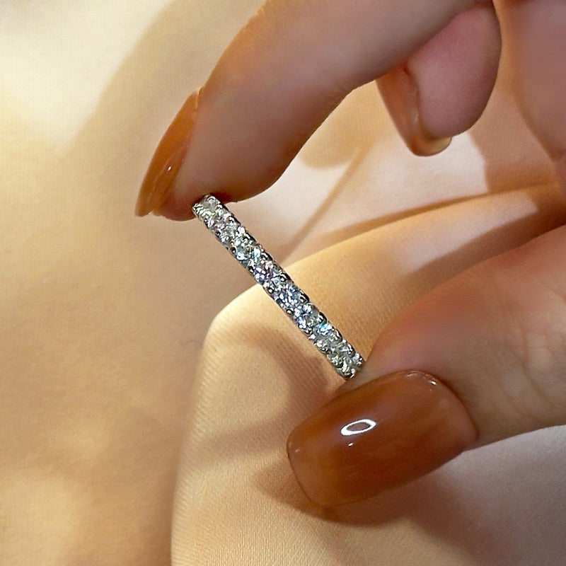 Ahabobo Classic White Gold Round Cut Wedding Band For Women