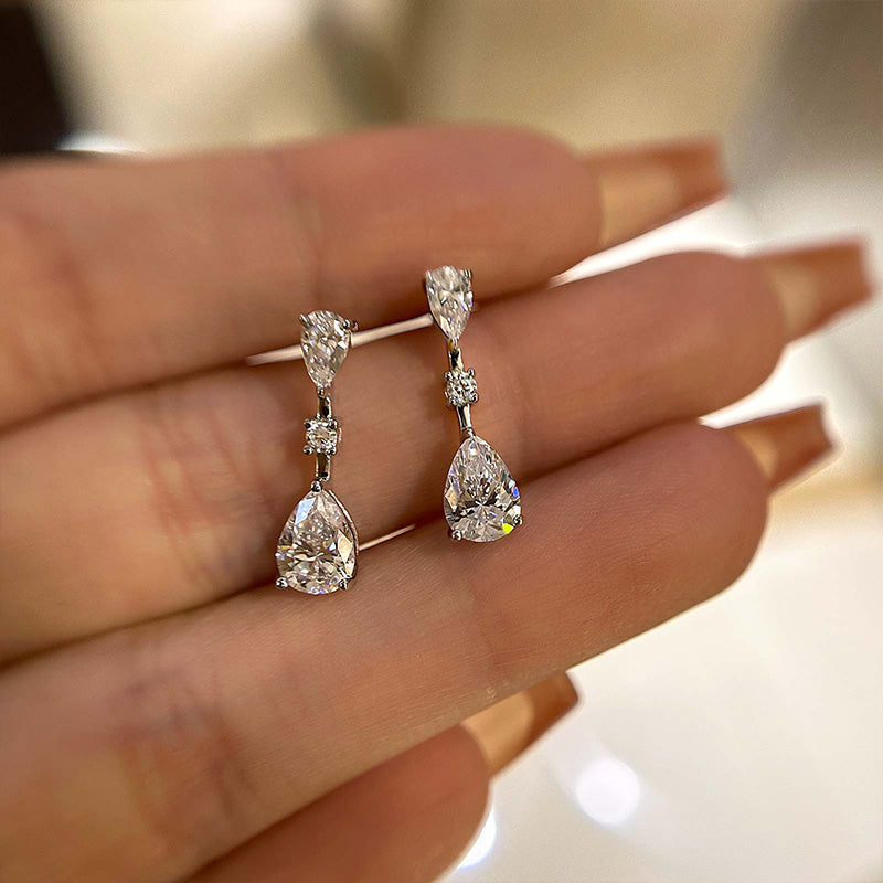 1.0Ct Elegant Pear Cut Women's Earrings In Sterling Silver