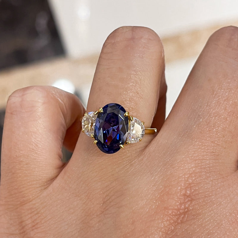 Yellow Gold 3.5 Carat Blue Sapphire Oval Cut Three Stone Engagement Ring