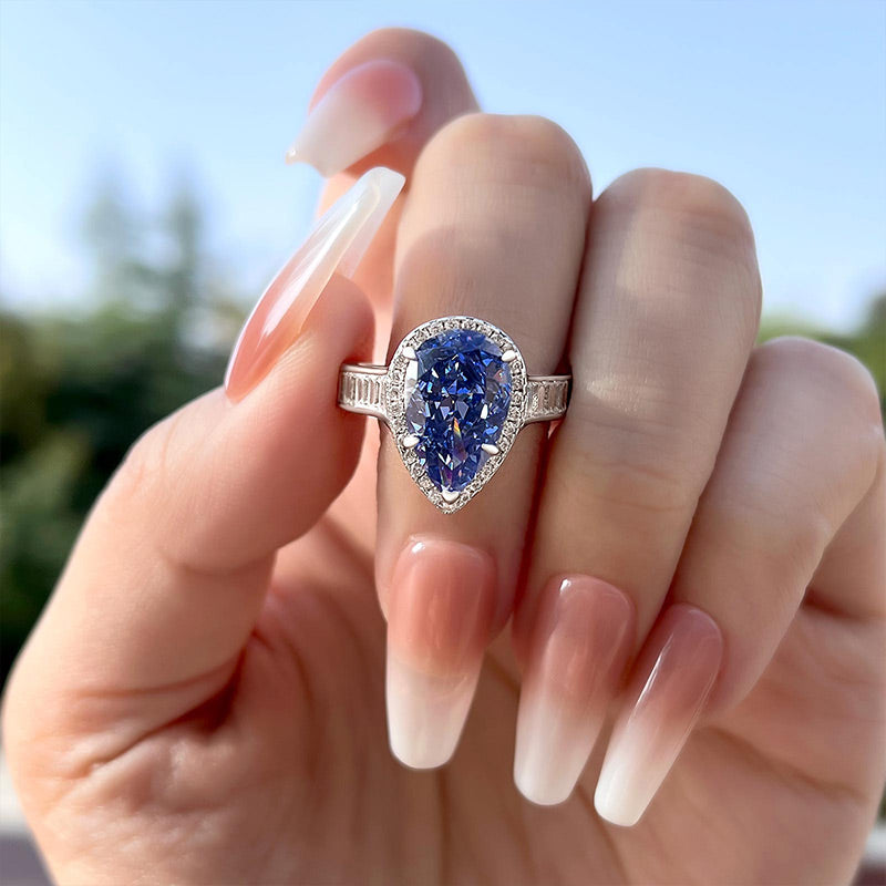 Luxury Aquamarine Blue 4.0 Carat Pear Cut Engagement Ring In Sterling Silver