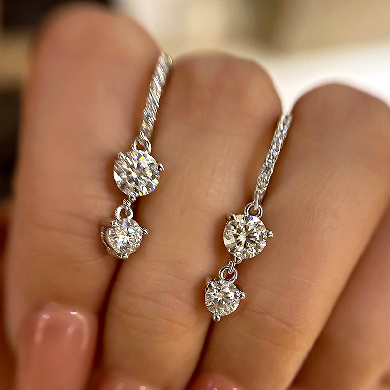 0.8Ct Moissanite Attractive Tassel Round Cut Earrings In Sterling Silver