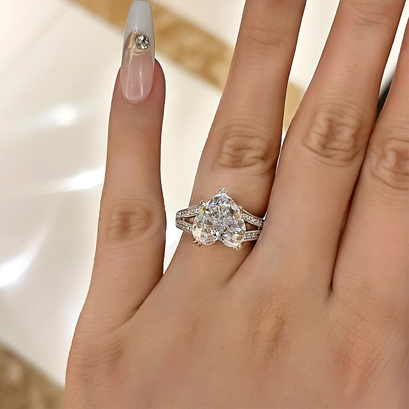 Exquisite 5.0 Carat Heart Cut Engagement Ring In Sterling Silver