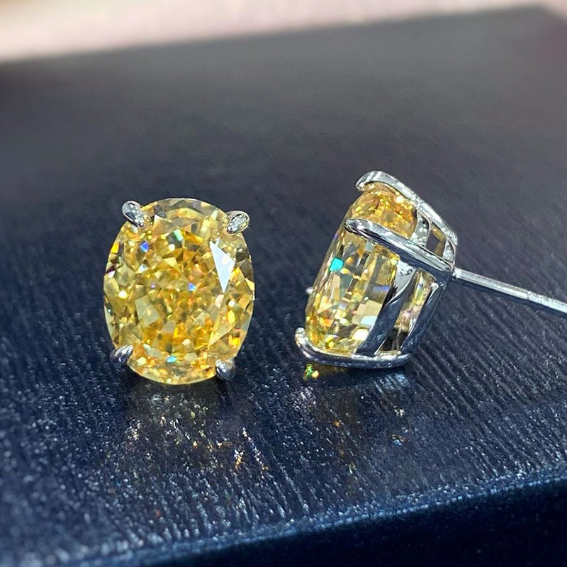 2.0Ct Stunning Classic Oval Cut Sona Simulated Diamond Stud Earrings In Sterling Silver