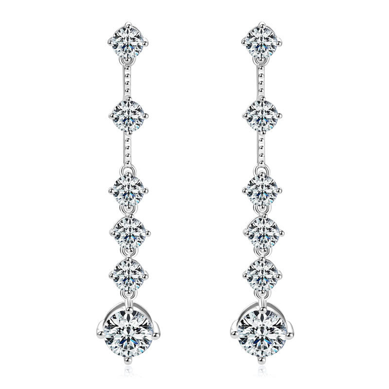 2.0Ct Enchanting Moissanite Round Cut Pendant Earrings In Sterling Silver