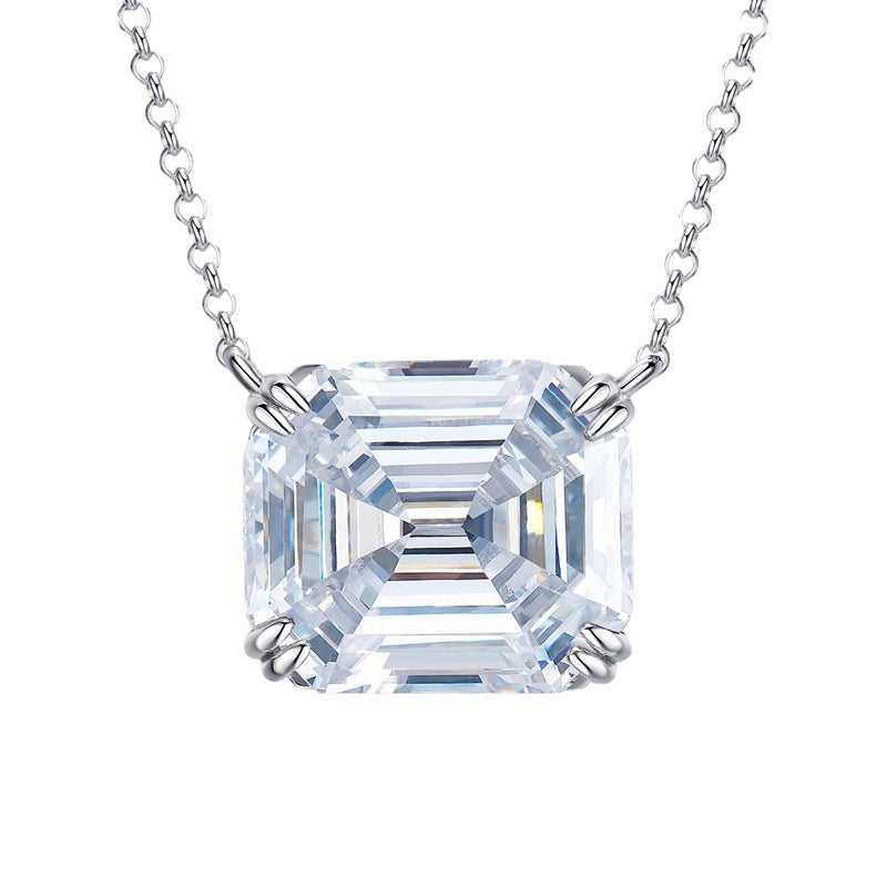 15.0Ct Fashion Emerald Cut Pendant Necklace In Sterling Silver