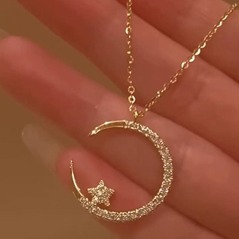 0.6Ct Yellow Gold Moon Design Round Cut Star Design Necklace In Sterling Silver