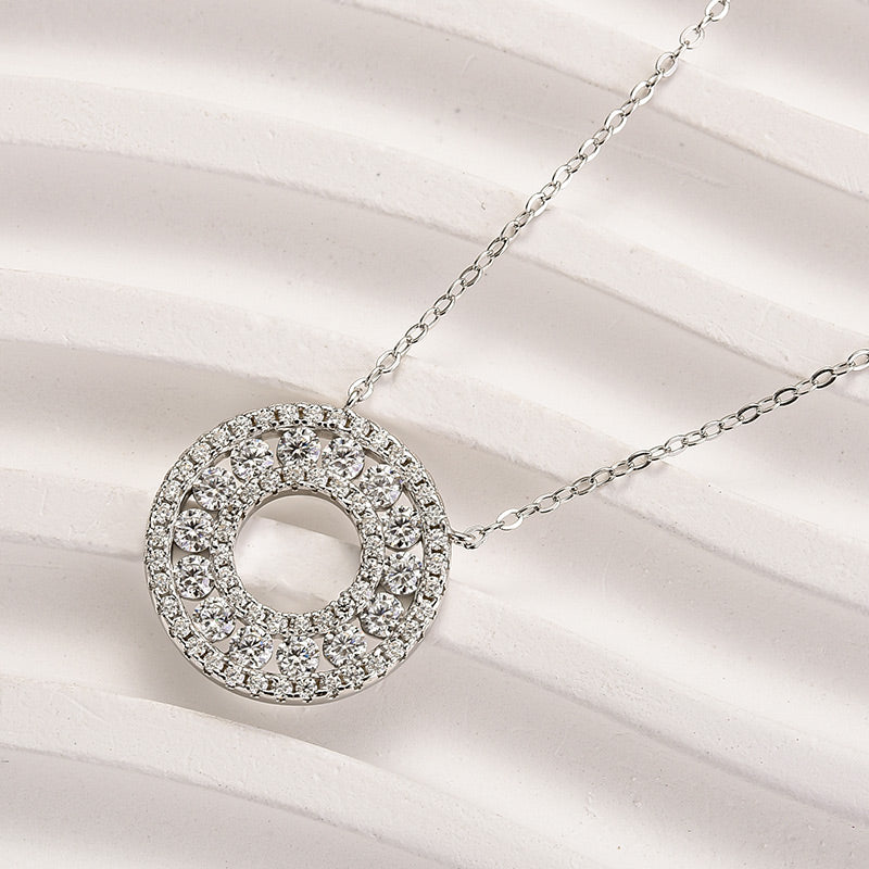 1.4Ct Moissanite Reciprocating Pendant Necklace
