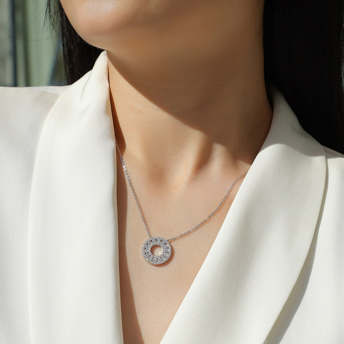 1.4Ct Moissanite Reciprocating Pendant Necklace