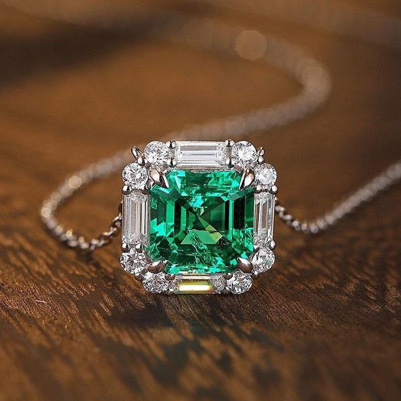 2.5Ct Asscher Cut Green Necklace In Sterling Silver