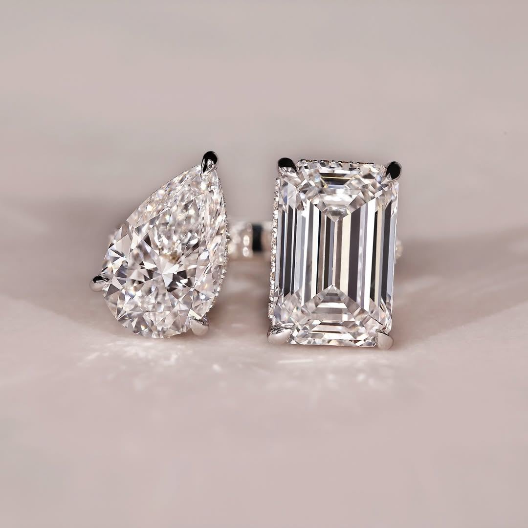 Ahabobo Unique Toi et Moi Design Emerald Cut & Pear Cut Engagement Ring