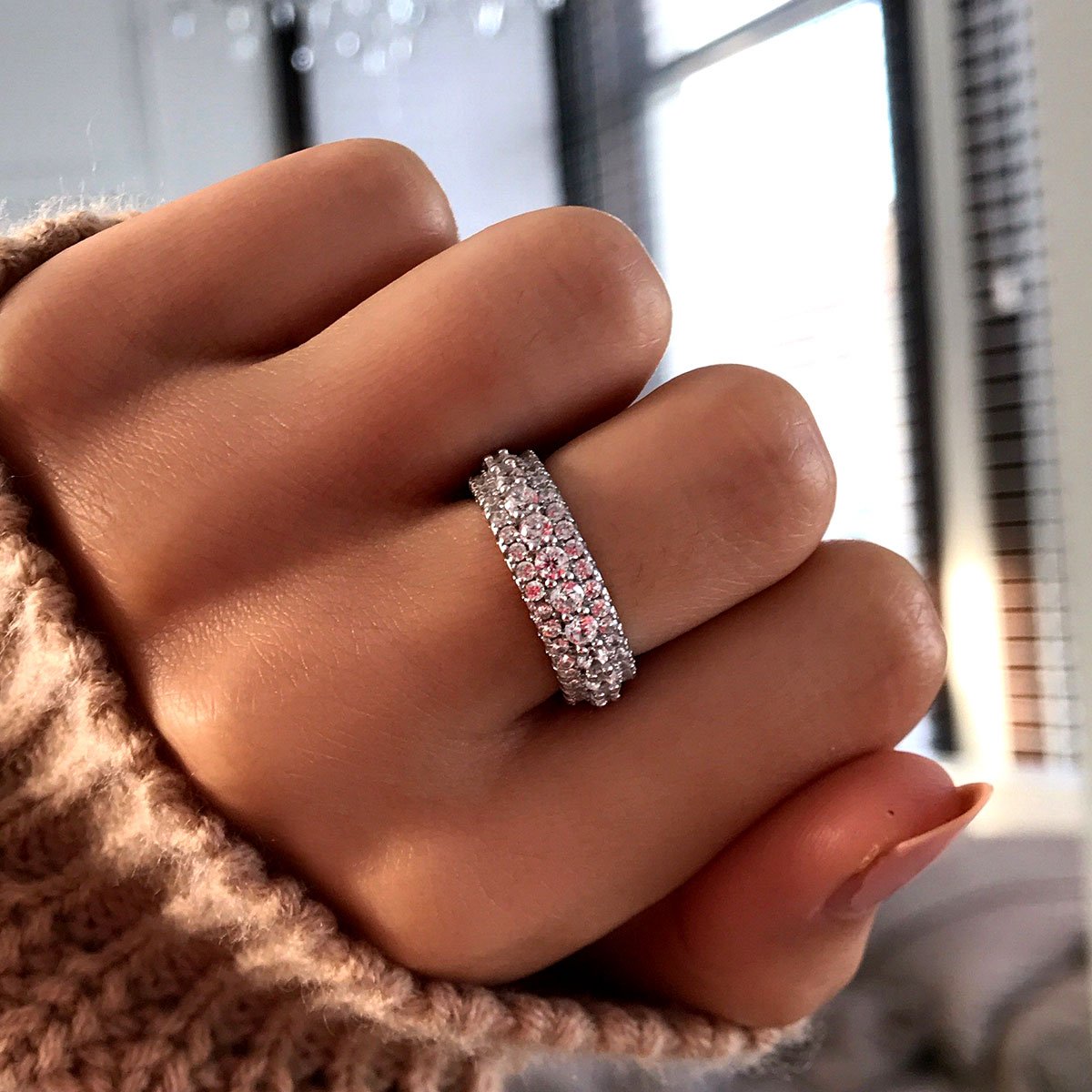 Fashion Eternity 3 Row Design Round Cut Women's Wedding Band Ring