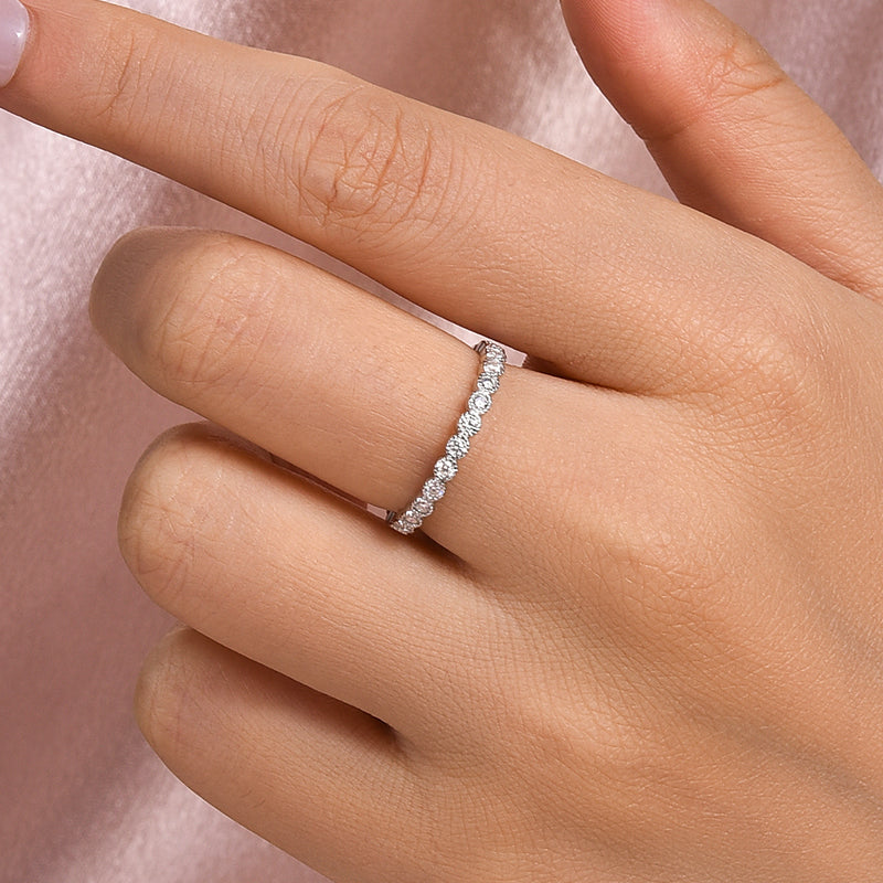 Ahabobo Moissanite 0.5 Ct Round Cut Pave Wedding Band