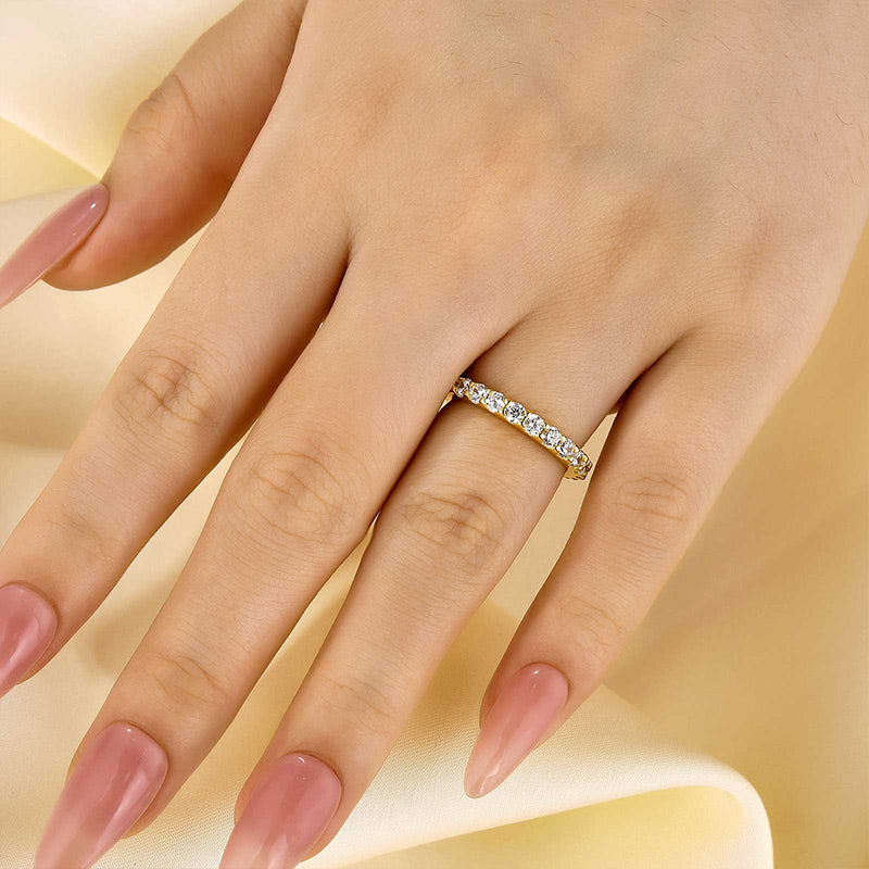 Exquisite Half Round Cut Women's Wedding Band