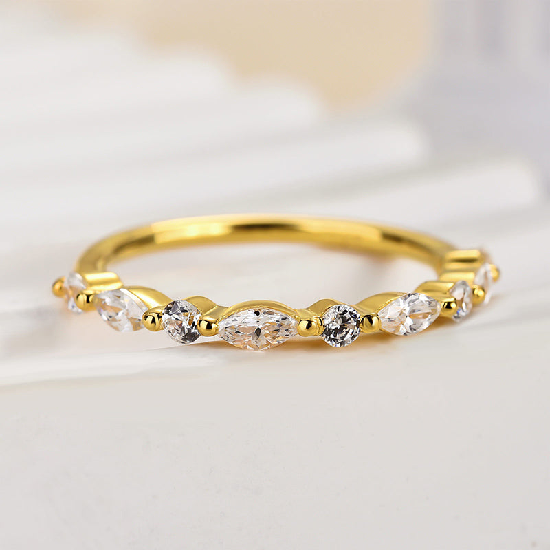 Ahabobo Elegant Marquise Cut Wedding Band