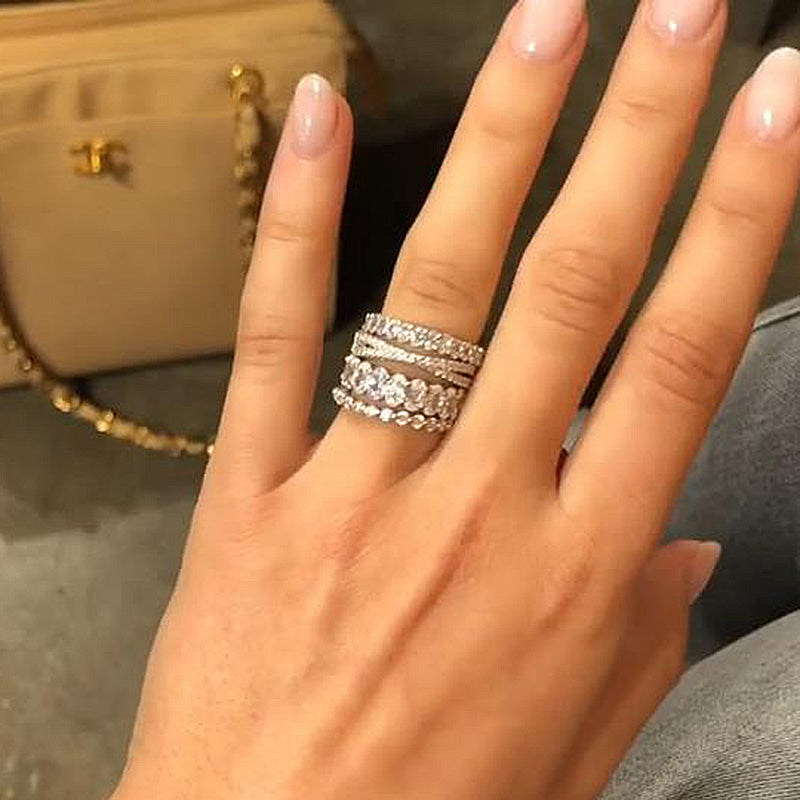 Luxurious Women's 4PC Stackable Wedding Band Set In Sterling Silver