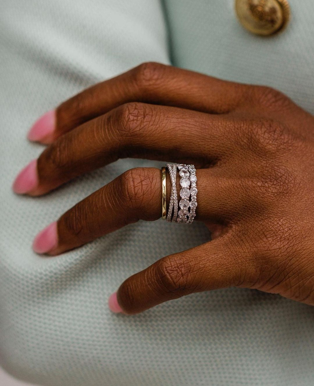 Ahabobo Exclusive Round Cut 4PC Wedding Band Set