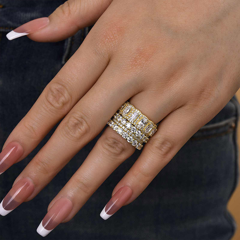 Luxurious Cushion Cut 4PC Wedding Band Set For Women In Sterling Silver