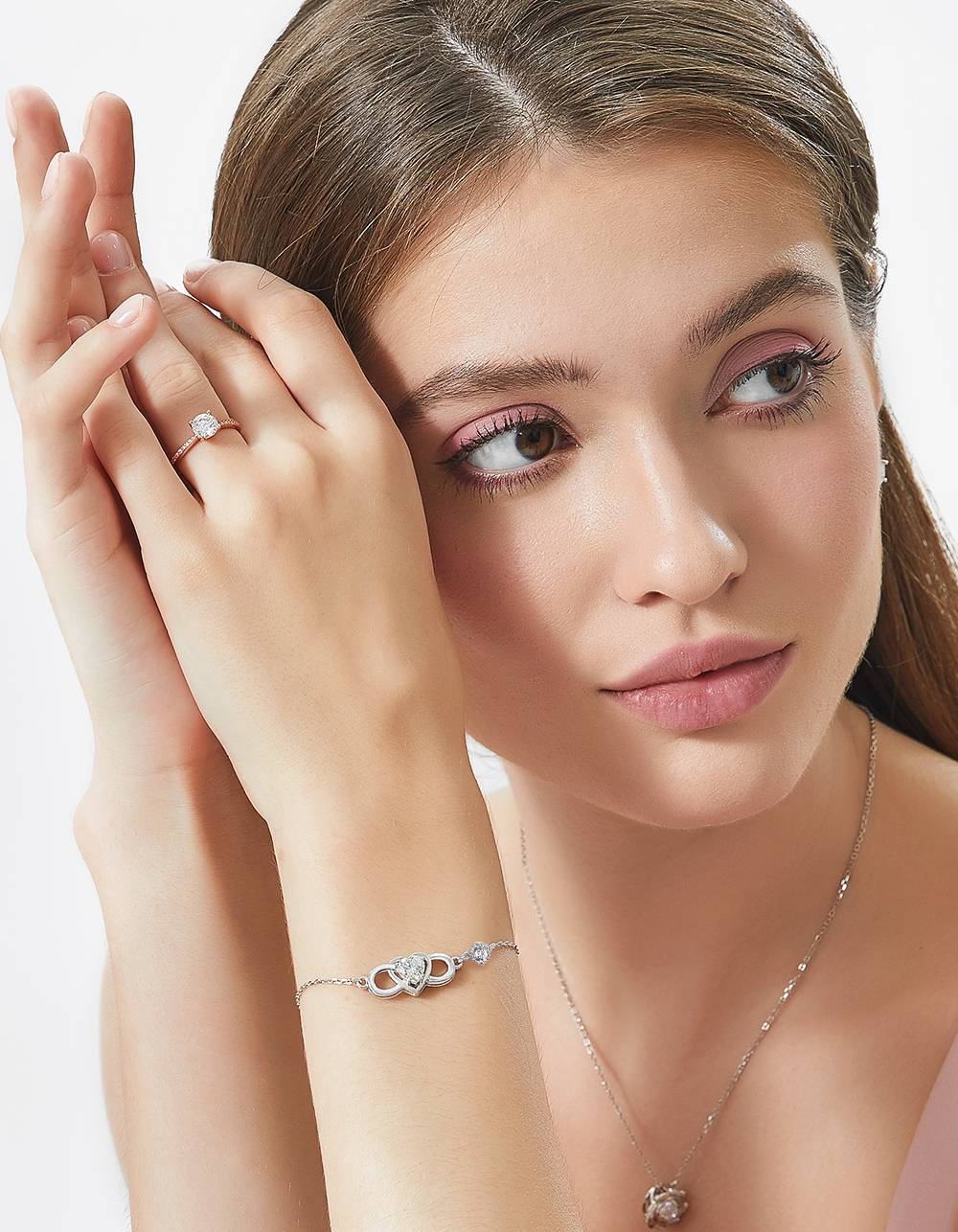 Ahabobo Heart Infinity Bracelet With Moissanite