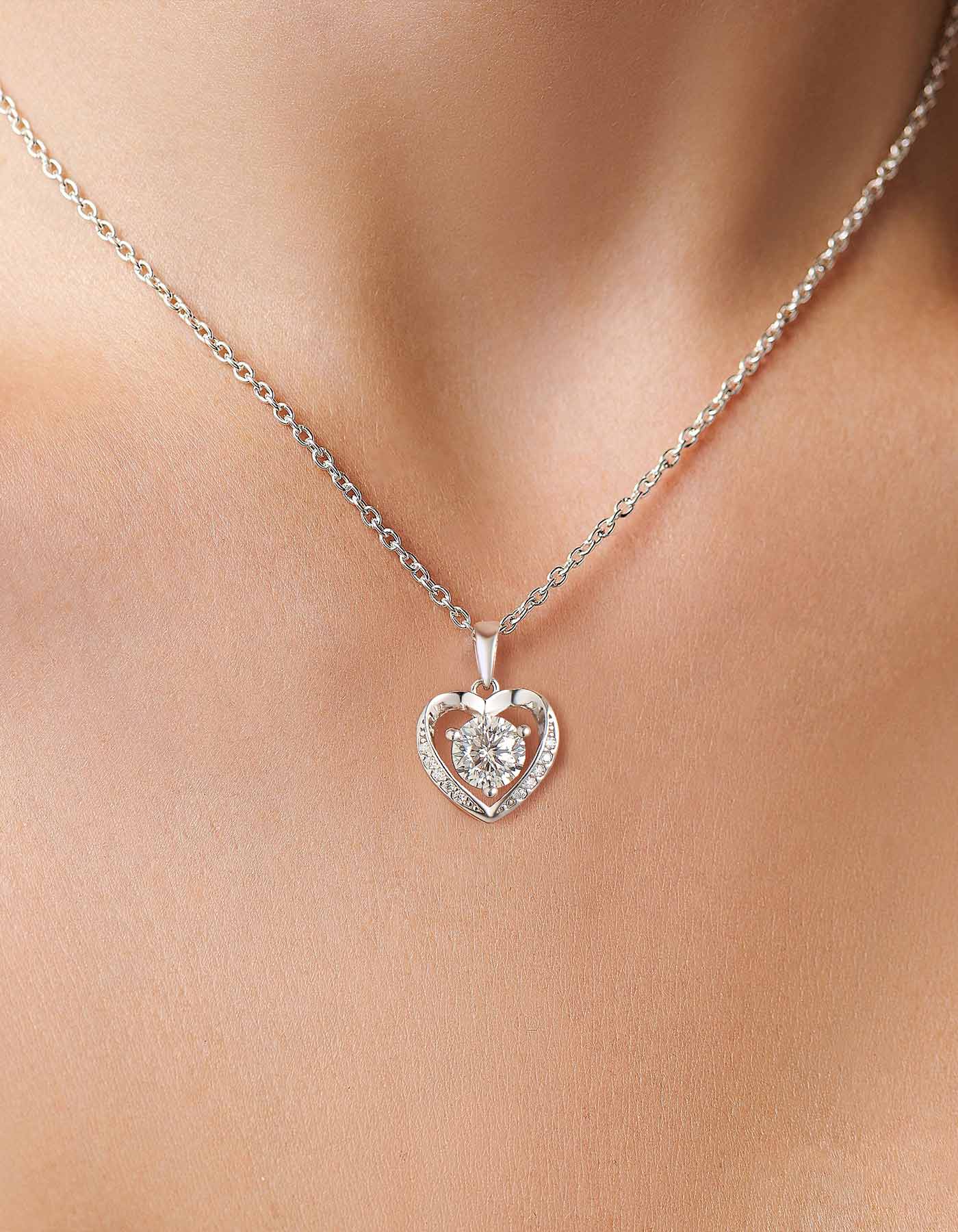 Ahabobo Heart Moissanite Necklace Black Stud Earrings Set