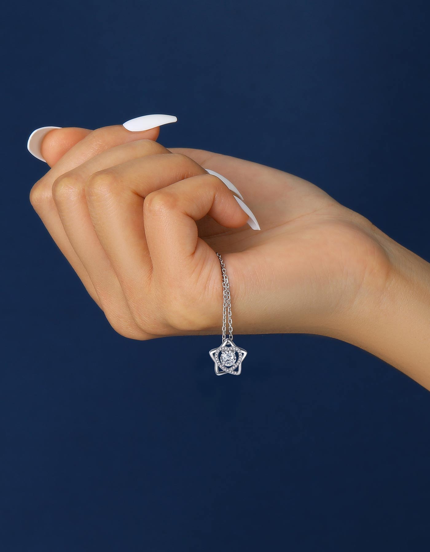 Ahabobo Pentagram Moissanite Heart Pendant Necklace For Women