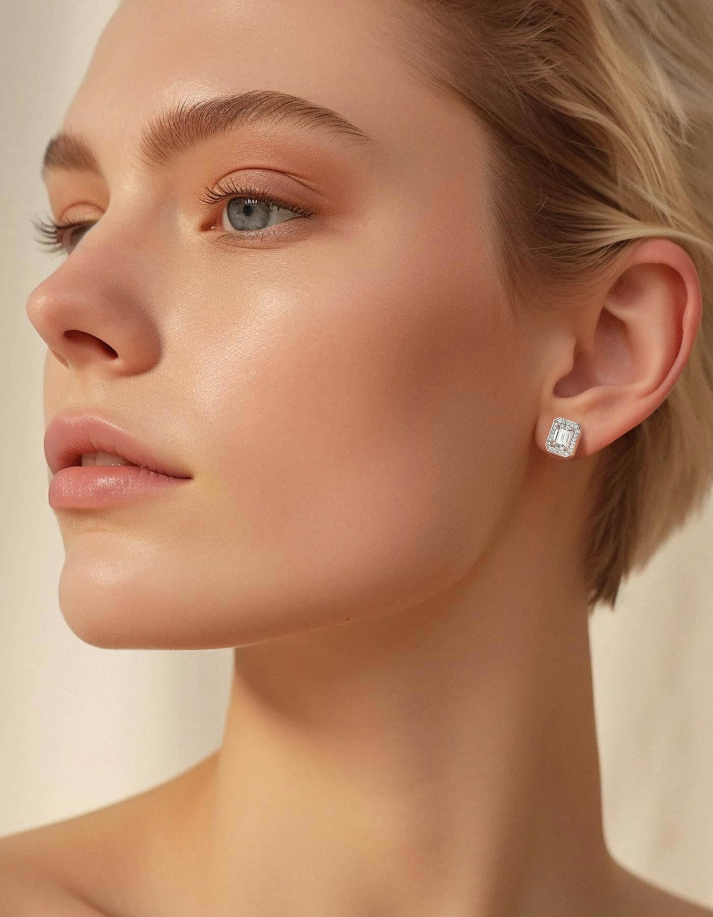 Ahabobo Emerald Cut Moissanite Halo Stud Earrings in S925 Silver