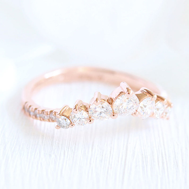 Stunning Chic Thin V Shaped Stacking Wedding Band In Sterling Silver