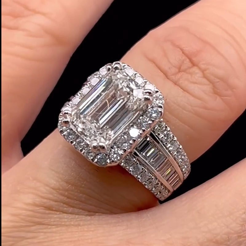 Ahabobo Luxurious Emerald Cut Wide Engagement Ring In Sterling Silver