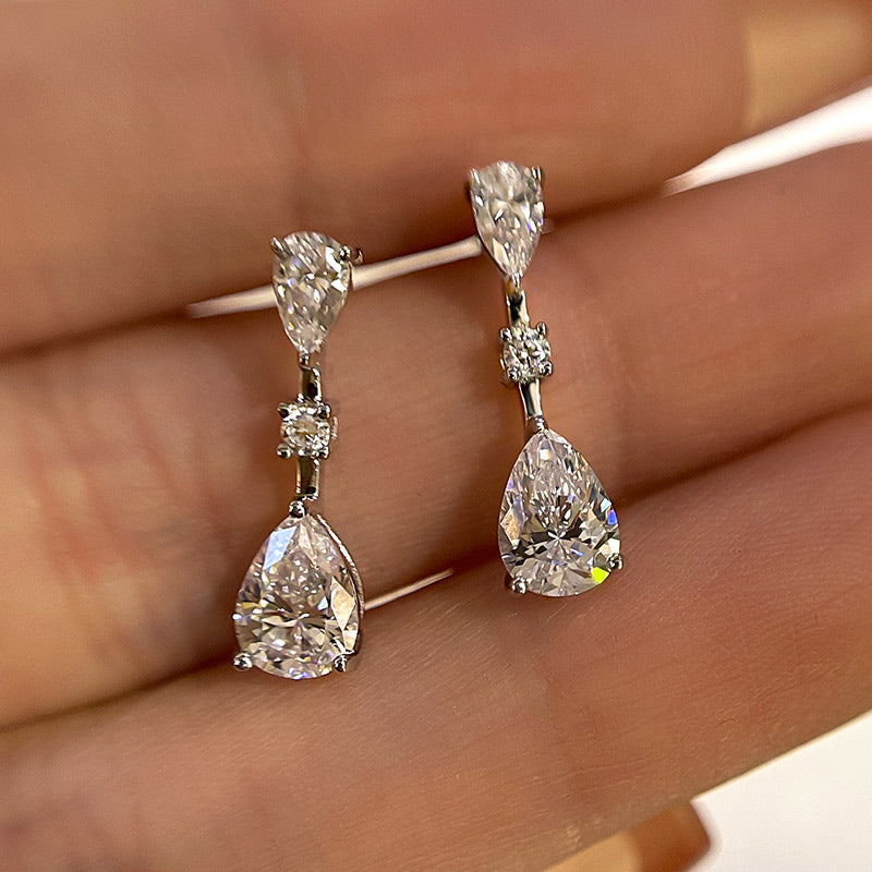 1.0Ct Elegant Pear Cut Women's Earrings In Sterling Silver