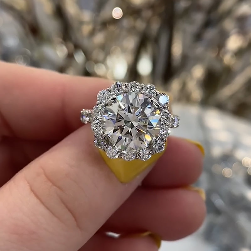 Ahabobo Classic Moissanite 2.0 Carat Halo Round Cut Promise Ring