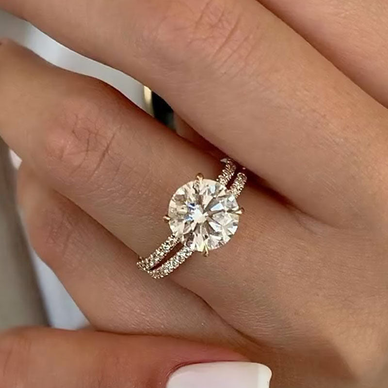 Maxine Dazzling Moissanite 4.0 Carat Round Cut Yellow Gold Wedding Ring Set