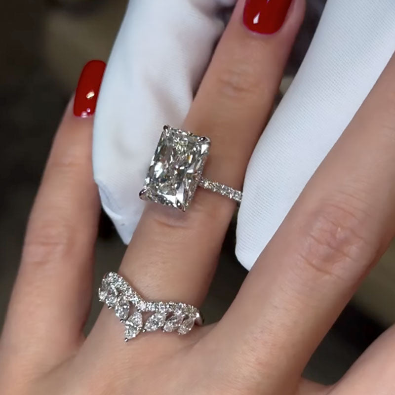 Maxine Luxury Radiant Cut Wedding Ring Set With Crown Shaped Wedding Band