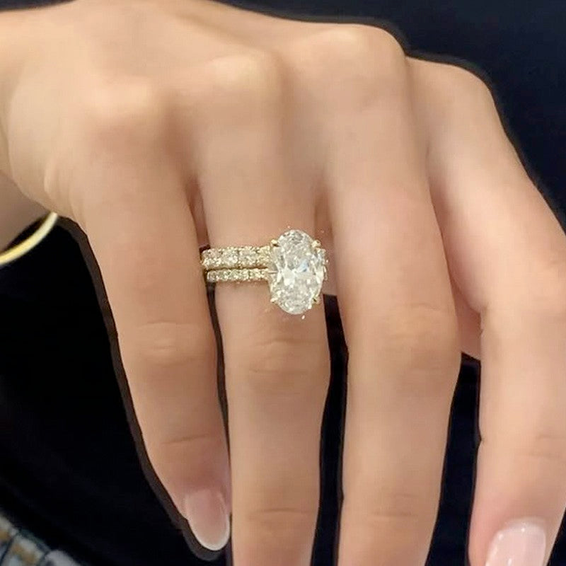 4.0Ct Solitaire Oval Cut Promise Ring For Her With Classic Wedding Band