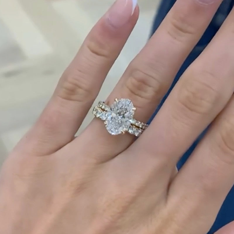 4.0Ct Solitaire Oval Cut Promise Ring For Her With Classic Wedding Band