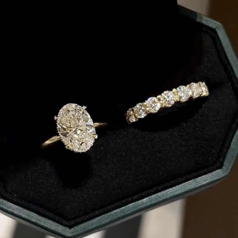 4.5Ct Solitaire Oval Cut Wedding Ring For Her With Classic Wedding Band