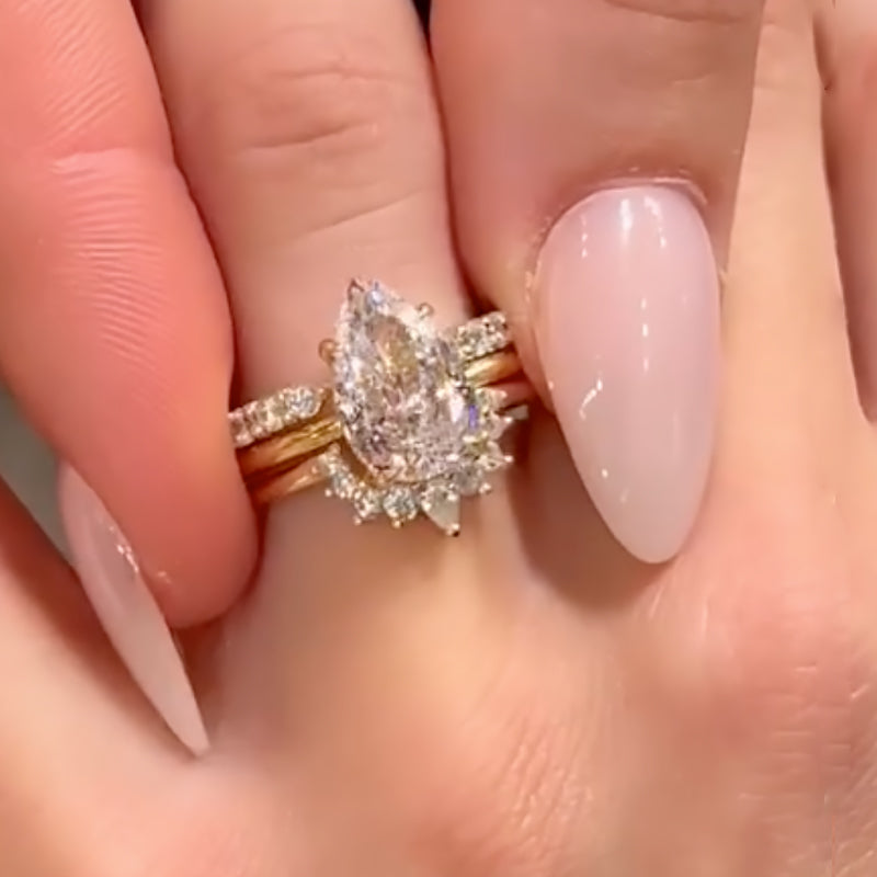 Ahabobo 3PC Vintage Pear Cut Wedding Ring Set With Crown-Shaped Wedding Band
