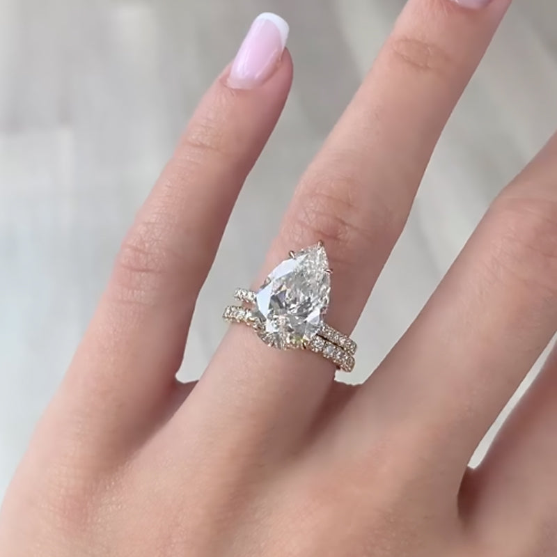 Excellent 4.5Ct Pear Cut Wedding Ring Set With Classic Wedding Band